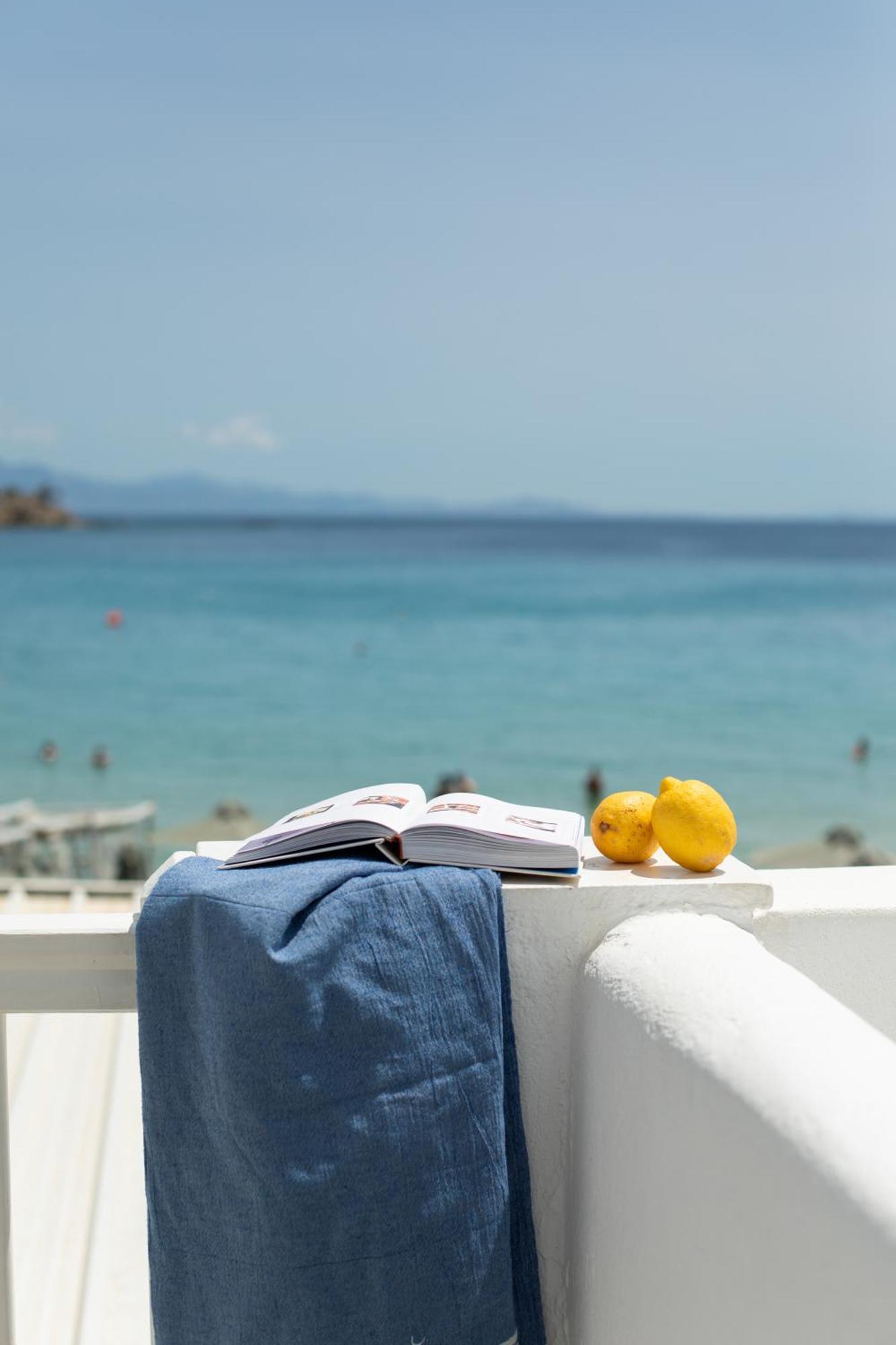 Acrogiali Beachfront Hotel Mykonos Platys Gialos  Dış mekan fotoğraf